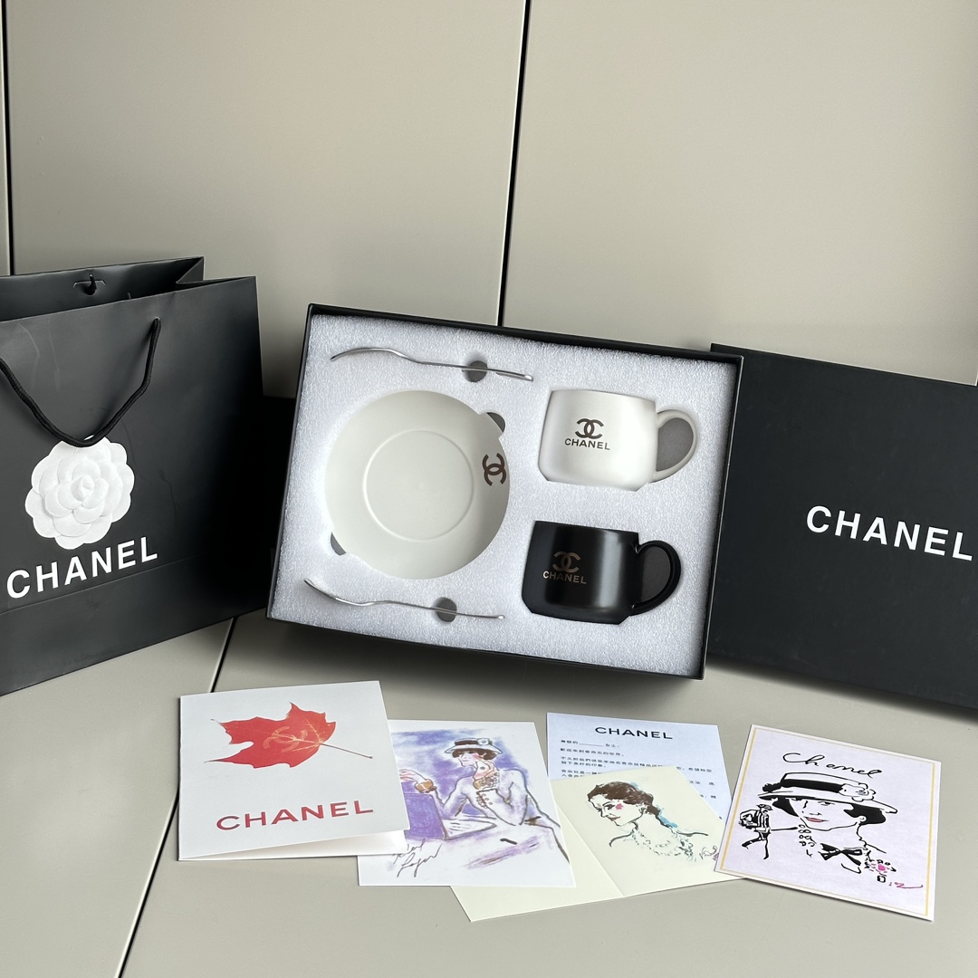 CHANEL Coffee & Tea Set (Set of 2 Cups, 2 Saucers, and 2 Spoons - Comprehensive