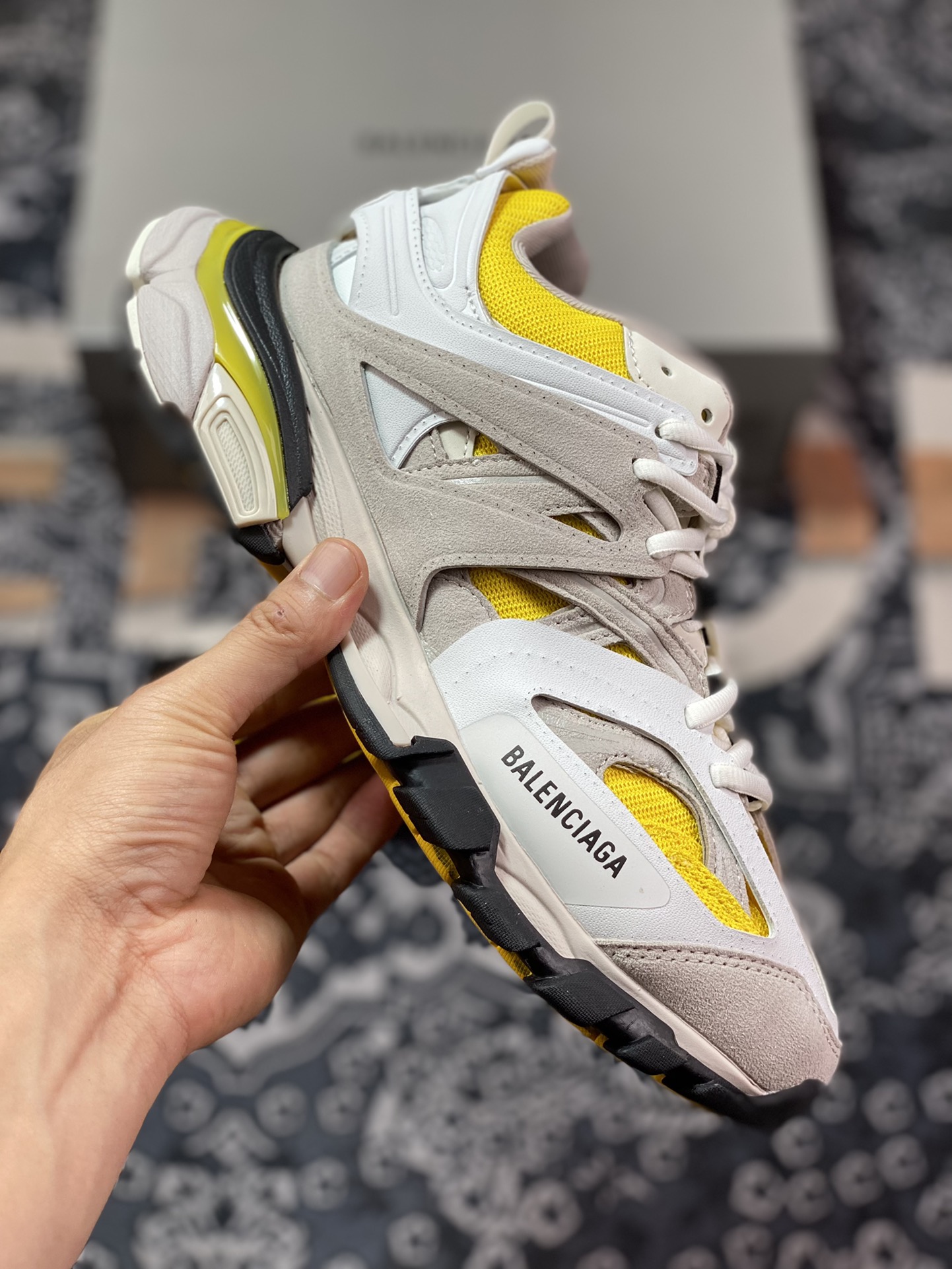 Balenciaga Track Trainers 3.0 Retro Running Shoes ”Light Khaki Yellow White Black” 542436 W1ST3 0258