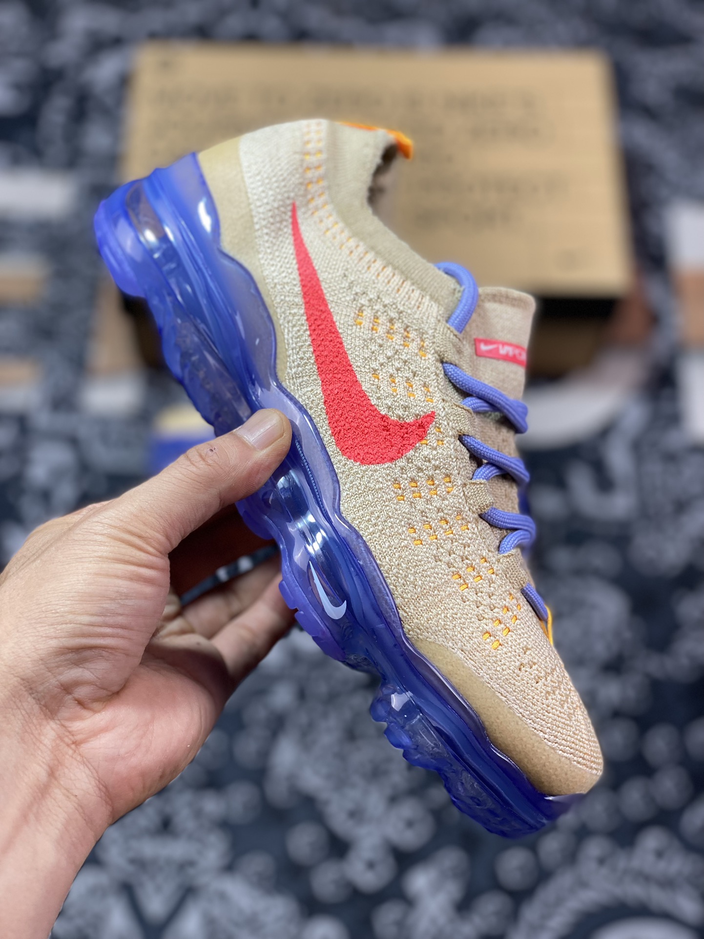 Nike Air VaporMax 2023 Flyknit FK ”Pale Vanilla” 2023 large air cushion jogging shoes ”Sesame Yellow Blue Purple Red Hook” DV6840-200