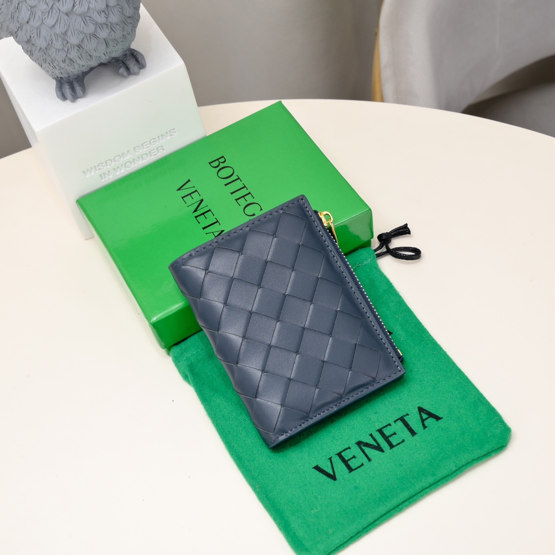 Bottega Veneta Intrecciato Leather Zip Wallet