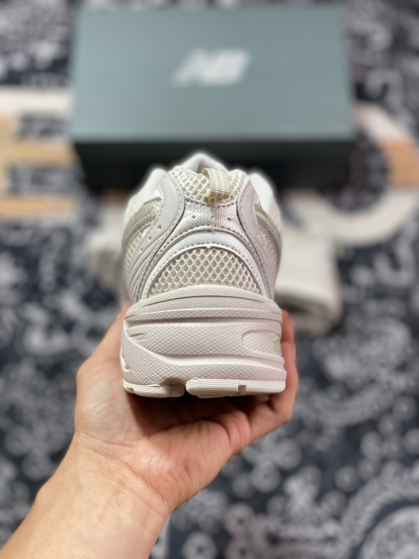 New Balance MR530 series retro dad style mesh running casual sports shoes ”Milk Tea Bone White Gray Silver” MR530AA1