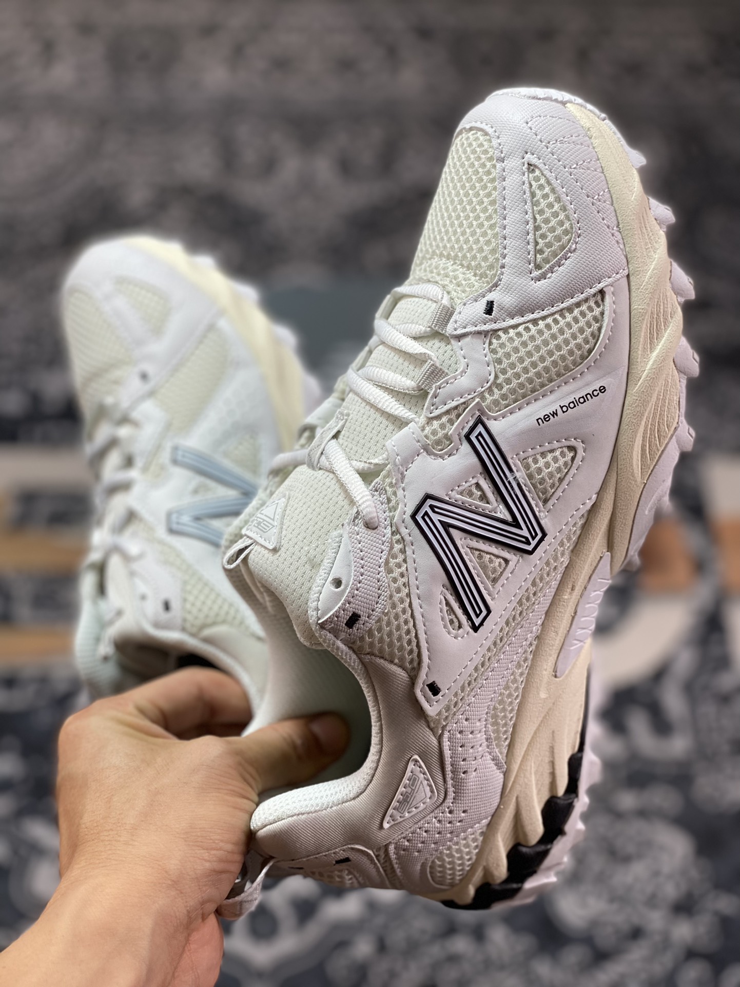 New Balance ML610T series low-top mountain trail running travel retro daddy style casual sports shoes ”beige black” ML610TBA