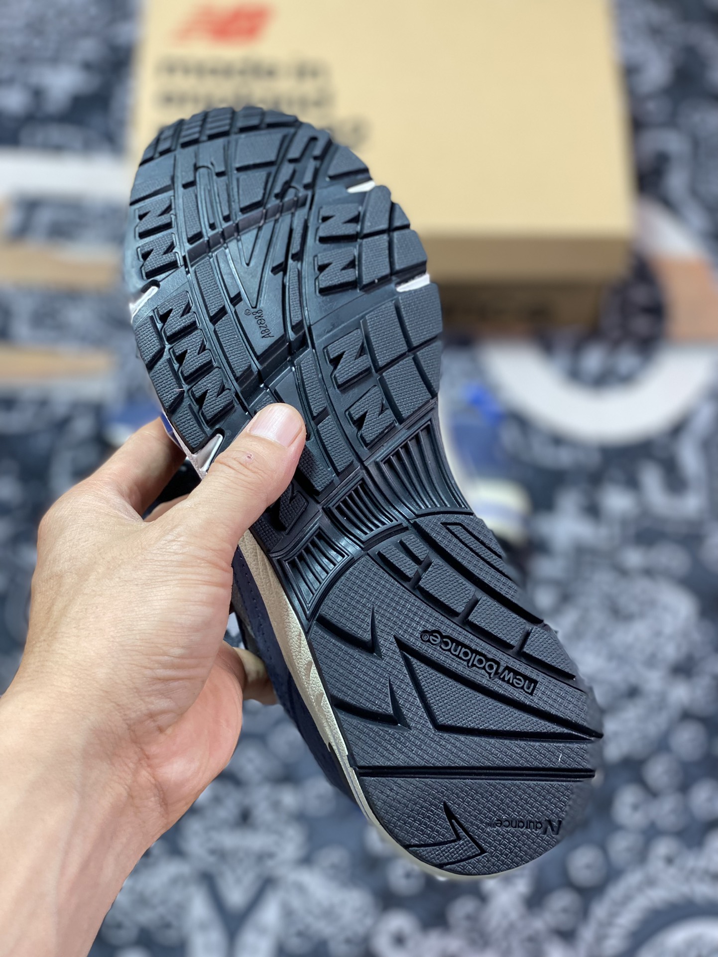 240 New Balance Made in USA M991系列美产血统经典跑步鞋“海军蓝深灰宝蓝”M991GRB