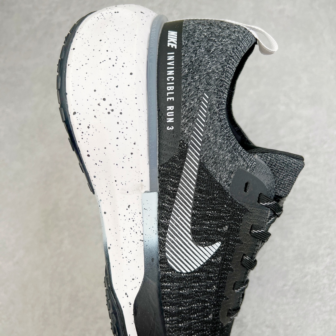 图片[6]-零售💰220 ＃福利特价‼NK ZoomX Invincible Run Flyknit FK3 不可战胜3代系列轻量飞织低帮休闲运动慢跑鞋 此鞋专为短跑运动员而生 是为 5 至 10 公里距离的赛事和训练打造 整体设计采用流线型的轻质工程网眼材质构成鞋面 并与其他 Running 旗舰鞋款同样搭载全脚掌 ZoomX 缓冲中底 搭配 Pebax 物料与橡胶外底 ZoomX StreakFly 首发配色以Prototype呈现 其灵感是来自开发期间的磨损测试 透过编号的标记与内侧的预期跑步距离突出研发过程 尺码：36 36.5 37.5 38 38.5 39 40 40.5 41 42 42.5 43 44 44.5 45 编码：Sby2936020-运动鞋