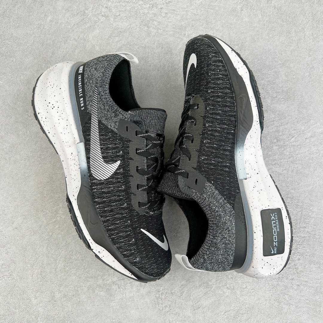 图片[3]-零售💰220 ＃福利特价‼NK ZoomX Invincible Run Flyknit FK3 不可战胜3代系列轻量飞织低帮休闲运动慢跑鞋 此鞋专为短跑运动员而生 是为 5 至 10 公里距离的赛事和训练打造 整体设计采用流线型的轻质工程网眼材质构成鞋面 并与其他 Running 旗舰鞋款同样搭载全脚掌 ZoomX 缓冲中底 搭配 Pebax 物料与橡胶外底 ZoomX StreakFly 首发配色以Prototype呈现 其灵感是来自开发期间的磨损测试 透过编号的标记与内侧的预期跑步距离突出研发过程 尺码：36 36.5 37.5 38 38.5 39 40 40.5 41 42 42.5 43 44 44.5 45 编码：Sby2936020-运动鞋