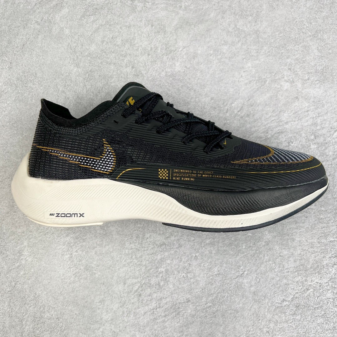 图片[5]-零售💰190 ＃福利特价‼NK ZoomX Vaporfly Next% 破2马拉松跑鞋 细节整体升级 这款next%和上一款4%的鞋最大区的别于在鞋面面料 鞋面使用了全新 Vaporweave 科技 这种类似蝉翼的材质相比 Flyknit 更加轻薄透气 非对称的鞋带系统和泡棉护垫的加入令舒适度更高 鞋头辅以超大的 Swoosh 点缀 再配上流线型外观设计 时尚感十足 SIZE：36 36.5 37.5 38 38.5 39 40 40.5 41 42 42.5 43 44 44.5 45 编码：Bby1936090-运动鞋