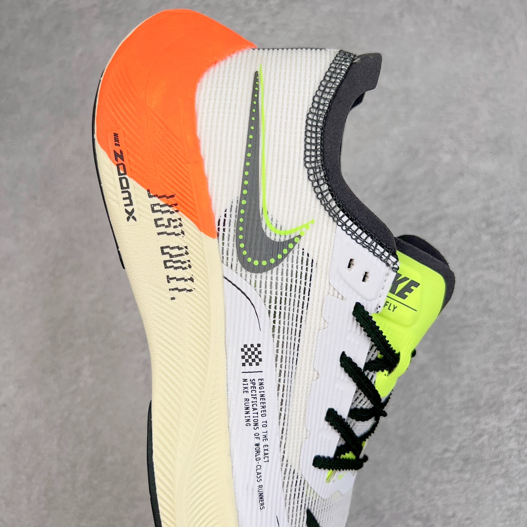 图片[6]-零售💰190 ＃福利特价‼NK ZoomX Vaporfly Next% 破2马拉松跑鞋 细节整体升级 这款next%和上一款4%的鞋最大区的别于在鞋面面料 鞋面使用了全新 Vaporweave 科技 这种类似蝉翼的材质相比 Flyknit 更加轻薄透气 非对称的鞋带系统和泡棉护垫的加入令舒适度更高 鞋头辅以超大的 Swoosh 点缀 再配上流线型外观设计 时尚感十足 SIZE：36 36.5 37.5 38 38.5 39 40 40.5 41 42 42.5 43 44 44.5 45 编码：Bby1936090-运动鞋