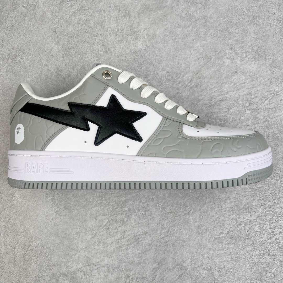 零售💰230 ＃PB版 福利特价‼Bape Sta To Low 明星同款 猿人头经典皮革低帮运动休闲板鞋 灰白 全套原纸板楦头开发 确保原汁原味 市场最完美低趴版型 一比一鞋头弧度高度鞋身弧度 外贸平台指定订单 匠心打造 开发时长超过半年 独家私模磨具冲刀加持 原厂特供皮料光泽色卡零偏差 内里均采用市场最好的超软原厂填充棉 原数据进口机台高频印压LOGO 最高QC检验标准 控制溢胶瑕疵 深浅定位均保持zp一致 中底嵌入Ortholite缓震材质 全套原包装 包含猿人logo 定制防尘袋 尺码：36 36.5 38 38.5 40 40.5 41 42 42.5 43 44 44.5 45 46 编码：by2936030-运动鞋