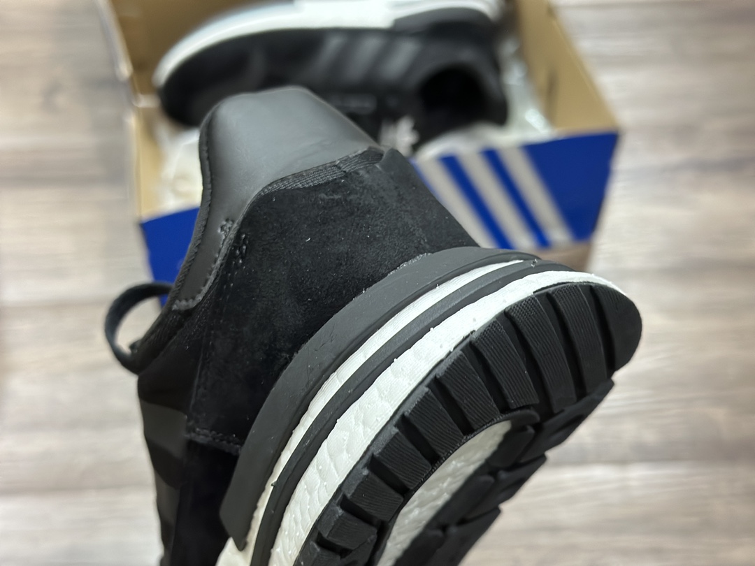 190 Adidas Boot 500 耐磨软底跑鞋 B42227