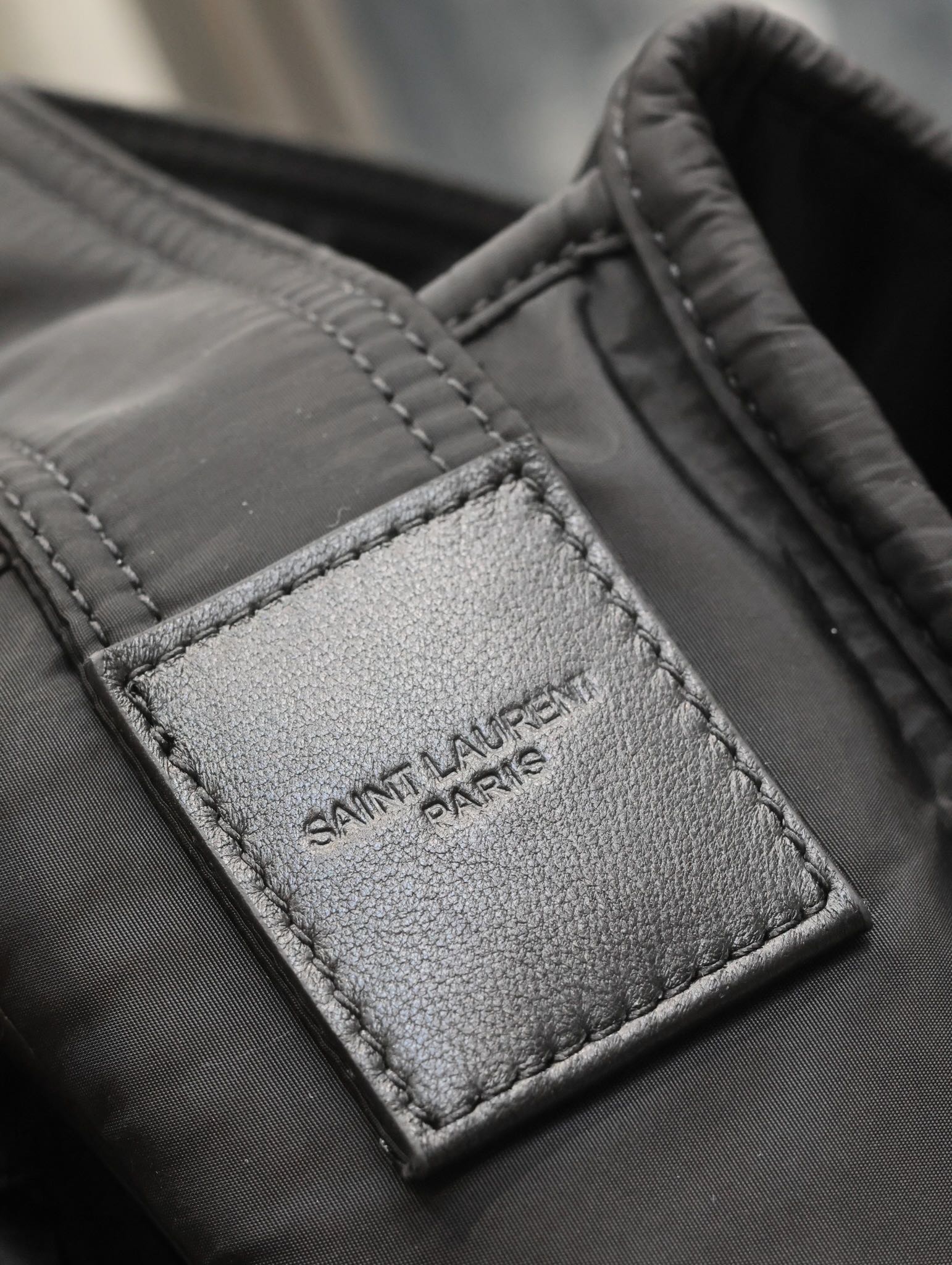 Saint Laurent Details po