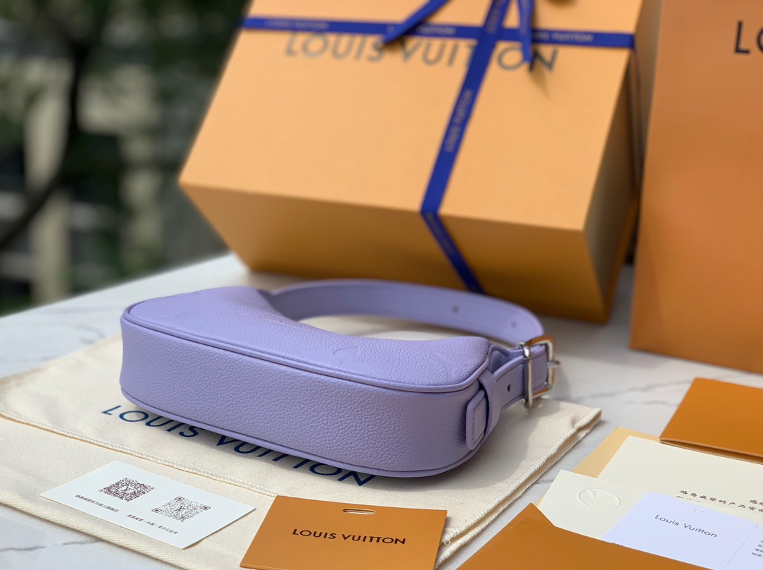 非市场普通货 进口皮料半钢五金 m82426尺寸20.5 x 11 x 5厘米 LV新款Mini Moo