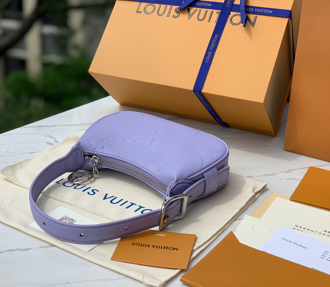 非市场普通货 进口皮料半钢五金 m82426尺寸20.5 x 11 x 5厘米 LV新款Mini Moo