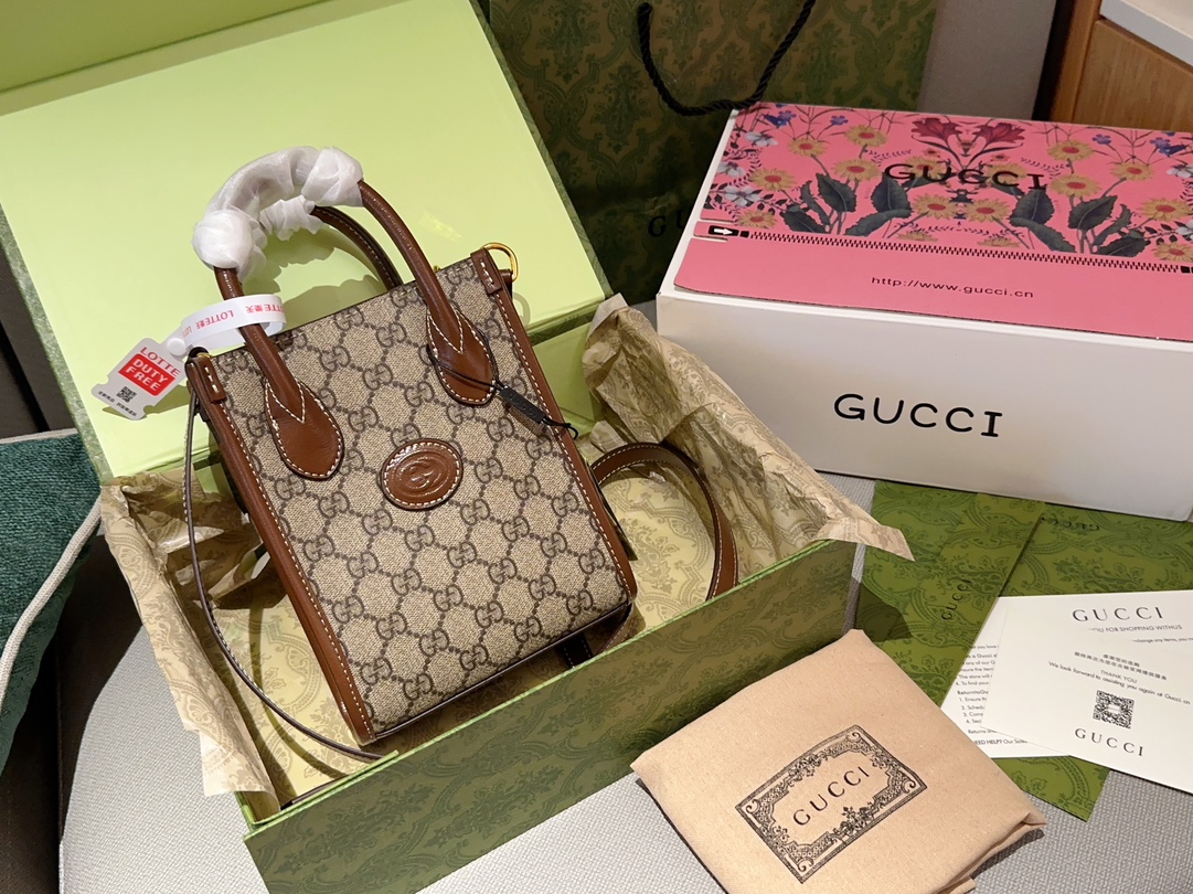 Gucci Bon marché
 Sacs À Bandoulière & À Épaule Sacs Mini Sacs Cabas Mini