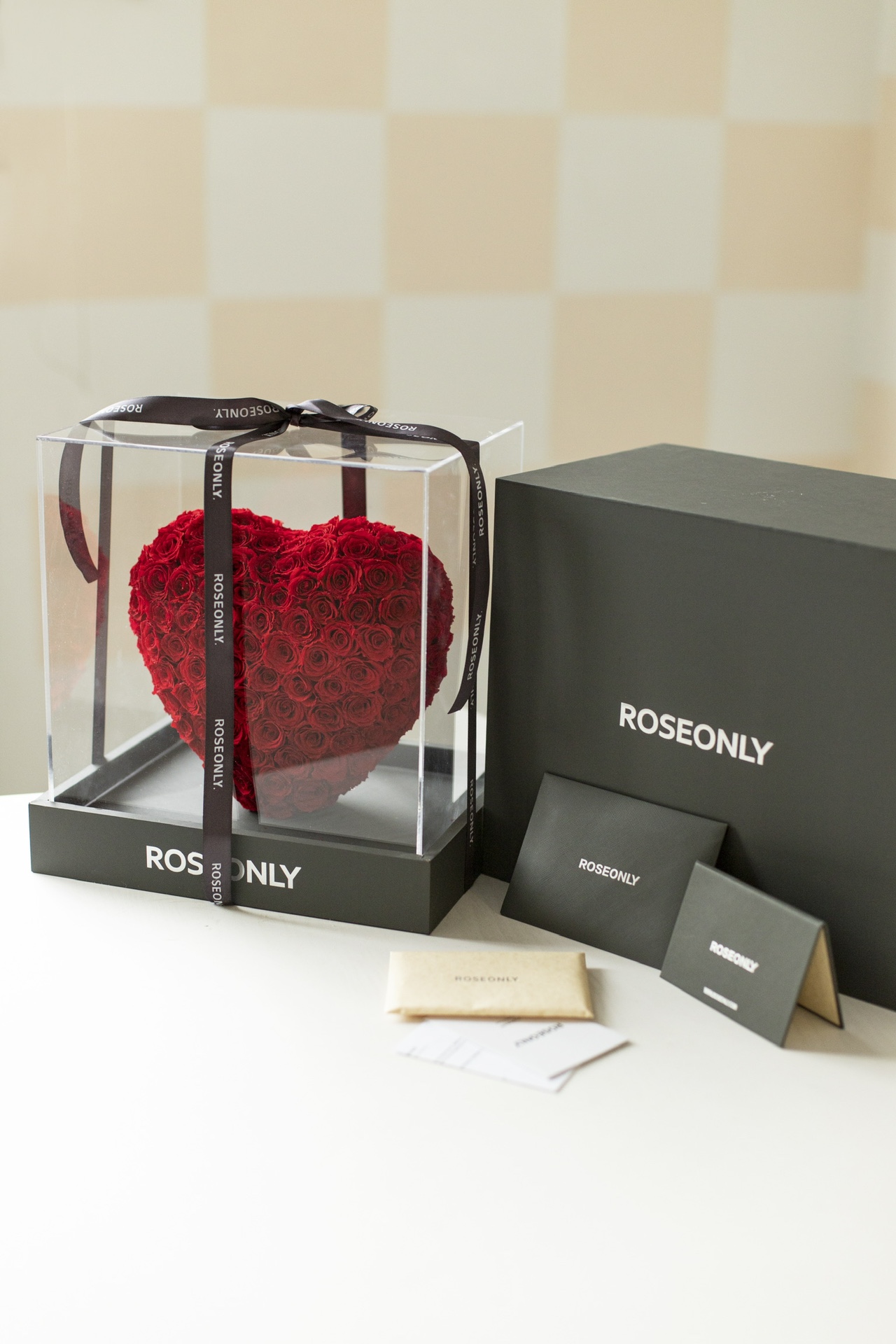 Roseonly Red Heart Rose Box: Eternal Love & Romance - The Ultimate Gift 3 i1692027733 5283 1