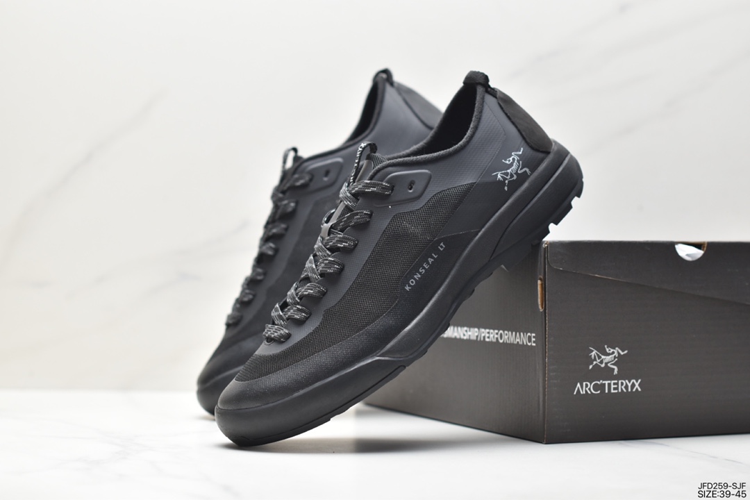 Arc'teryx Arcteryx BORA2 MID 18718 Arc'teryx waterproof climbing and hiking shoes