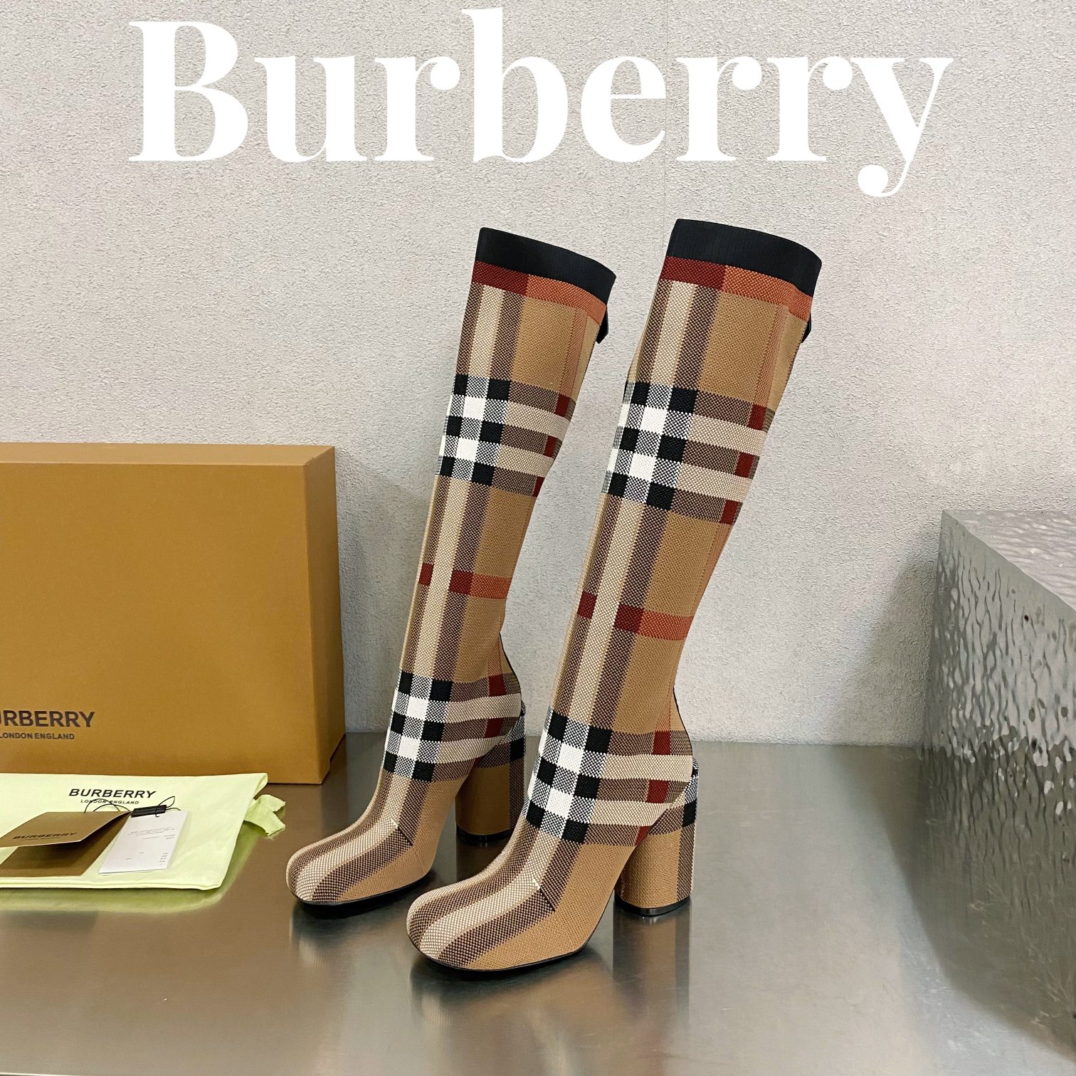 Burberryy博柏利博柏利202