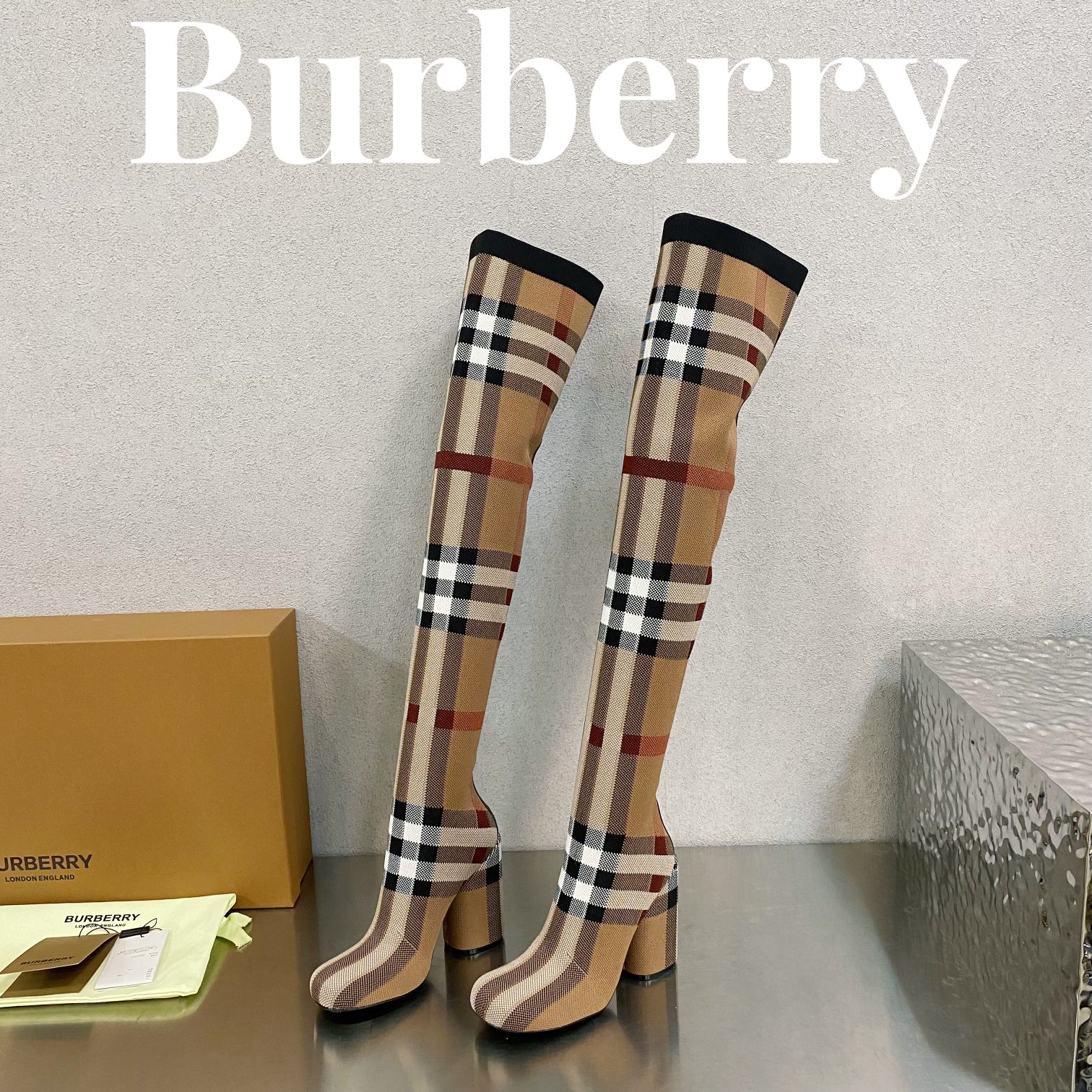 Burberryy博柏利博柏利202