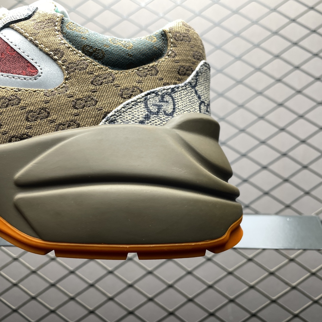 Gucci Luxury Footwear Collection 4