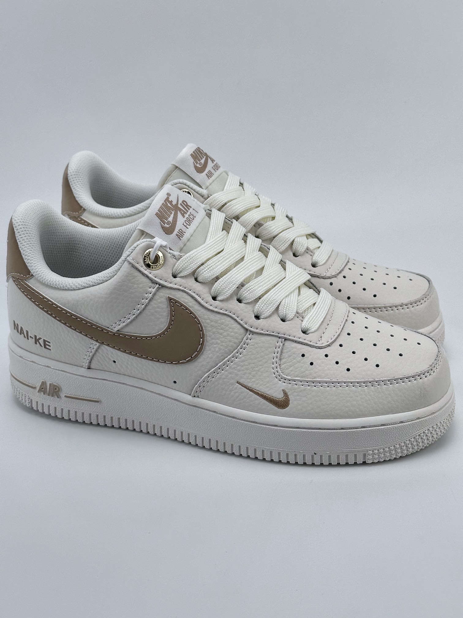 Nike Air Force 1 Low 07 Letter White and Yellow NK0621-999