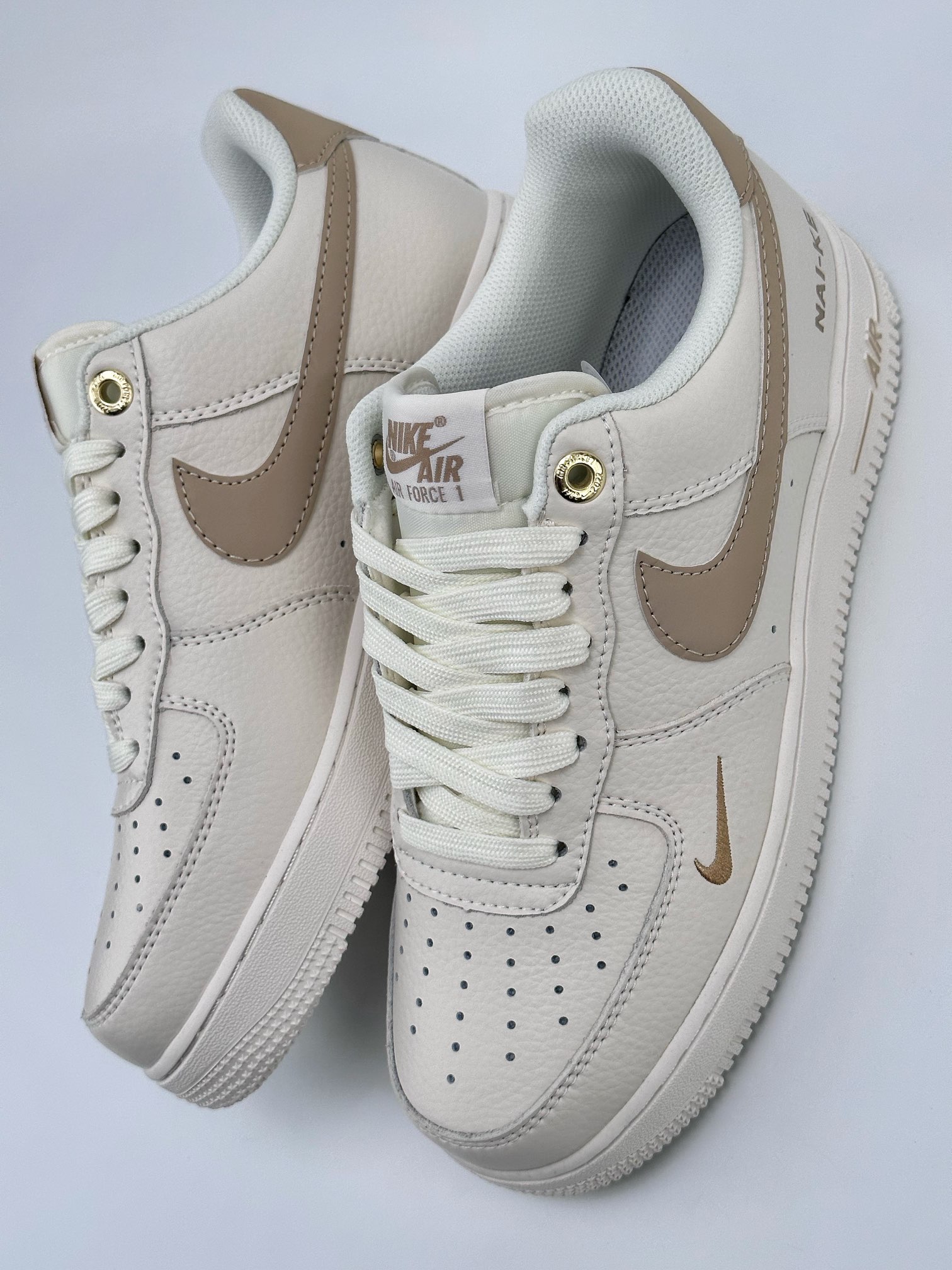 240 Nike Air Force 1 Low 07 字母白黄 NK0621-999