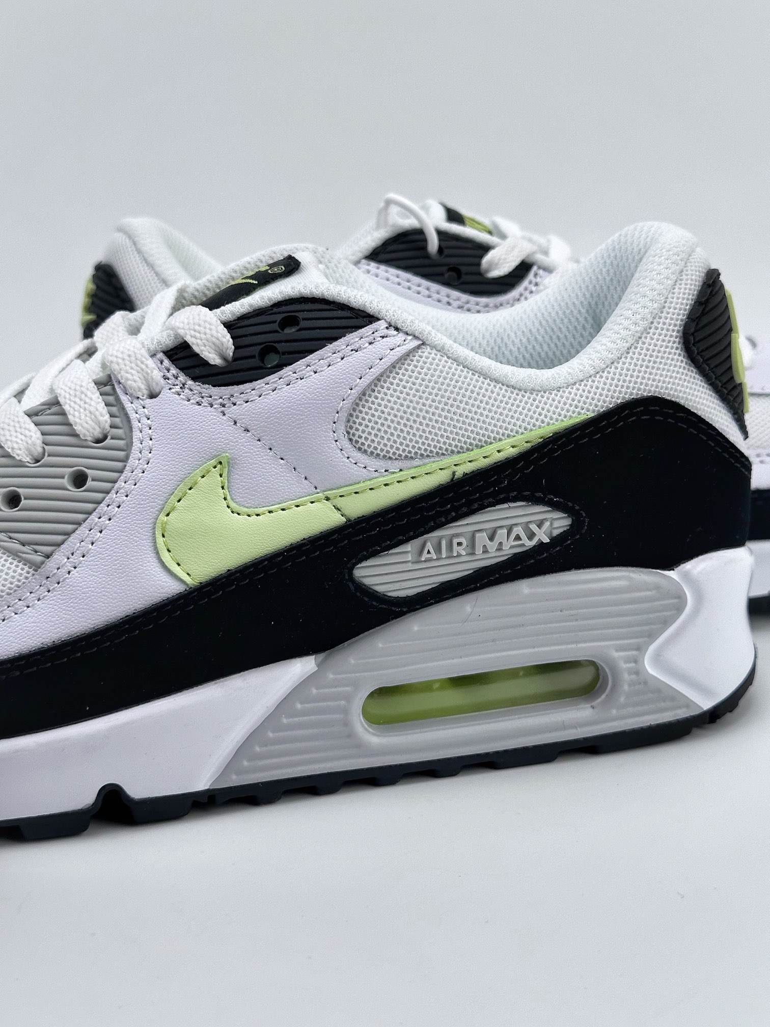 Nike Air Max 90 (Men's Shoes) Retro Wear-resistant Low-top Running Shoes CZ1846-100