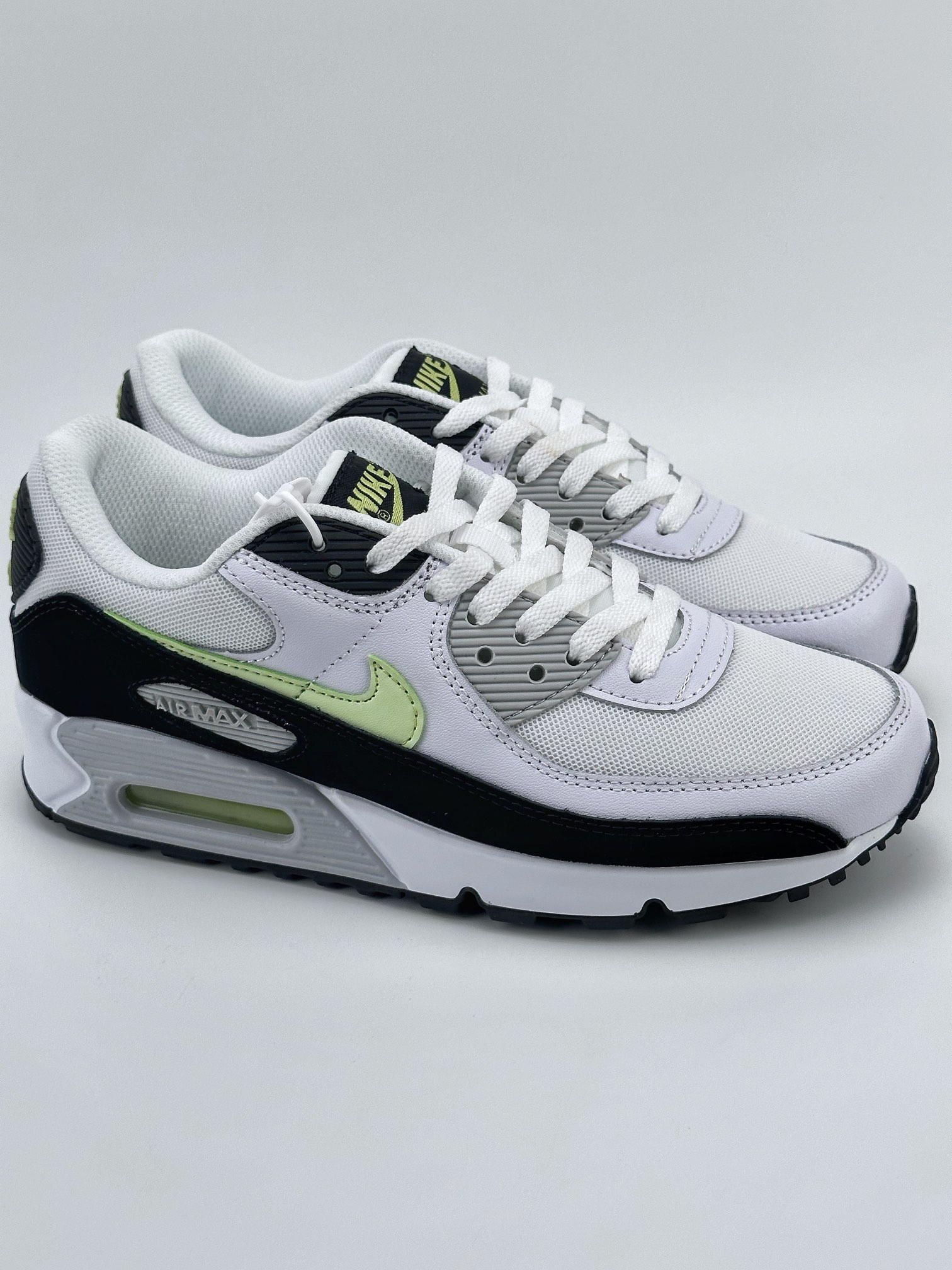 Nike Air Max 90 (Men's Shoes) Retro Wear-resistant Low-top Running Shoes CZ1846-100