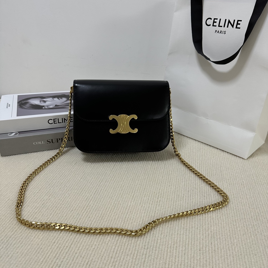 Celine Crossbody & Shoulder Bags Black Cowhide Sheepskin Triomphe Chains