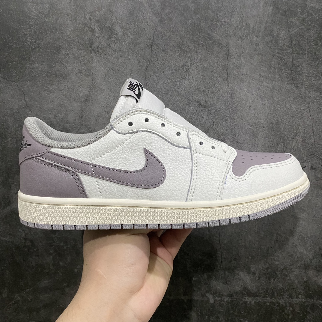 【T版纯原性价比】Air Jordan 1 AJ1 Low OG 低帮 灰白 CZ0790-100nn全新工厂出品 莞产老师傅技术加持全套原纸板楦头开发 原汁原味 完美一代版型一比一鞋头弧度高度鞋身弧度数据细节工艺流程均保持原鞋一致 后跟弧度收口自然对折极致一眼正品既视感头层原材皮料 进口玻璃冲刀皮料裁剪零毛边细节一致原鞋 全鞋电脑针车工艺鞋面清洁度最高QC检验标准 控制溢胶 飞翼3D高频深度立体 鞋盒、防尘纸 均采购来自原厂SIZE：36-46男女码齐-莆田鞋批发中心