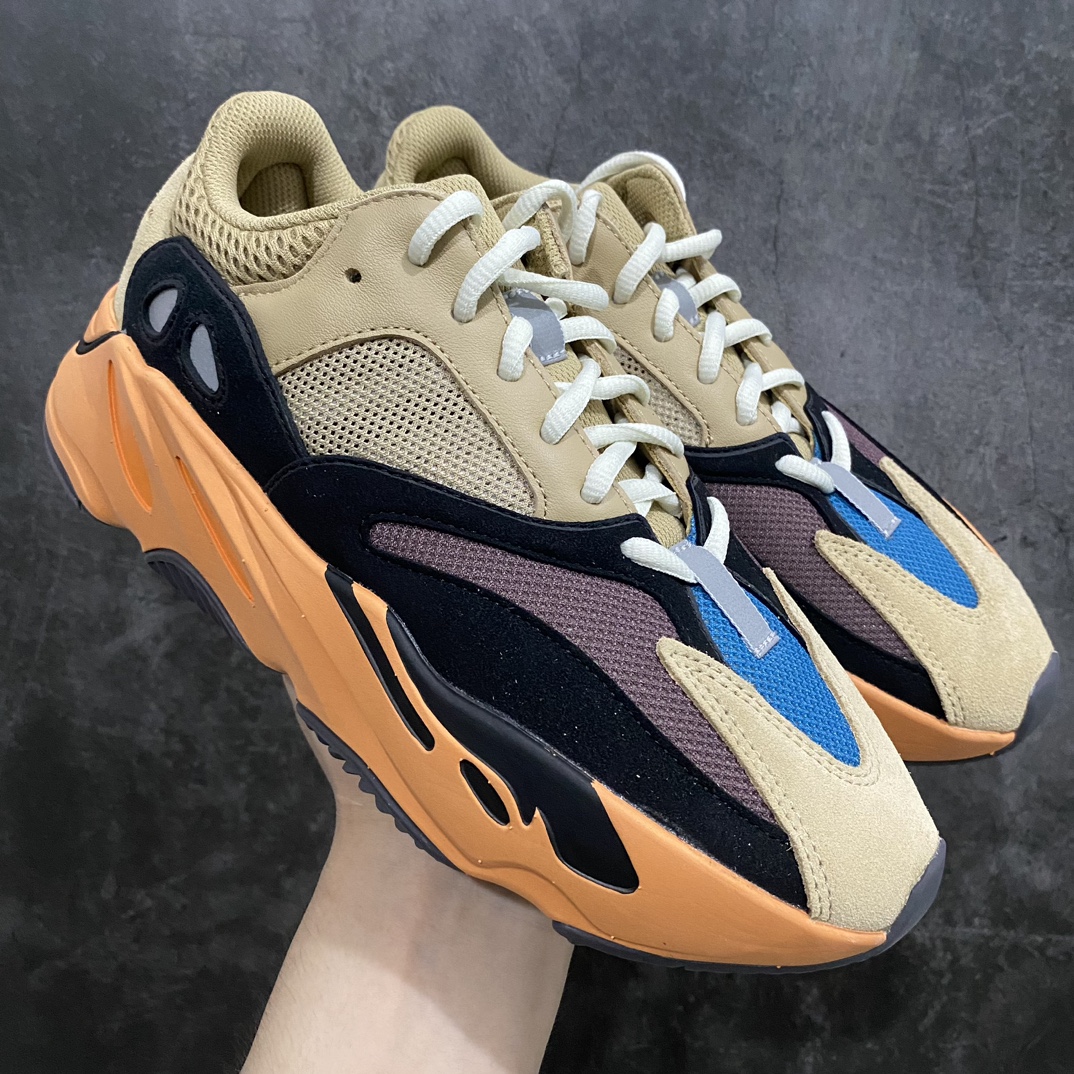 【LW版本】Yeezy 700 Enflame Amber棕黄黑 燃烧琥珀GW0297n市场最坚挺的版本n此版本也不会随着市场的动荡而调价清货n价格和品质也一直都非常稳定n如今yeezy700的市场大版本清货的清货 倒闭的倒闭n比如og老配色陆续清了 g5也停产清货了总裁 ljr h12等版本的椰子700老色也陆续下架nlw品质口碑一直很好 货品基本都是高端零售首选的版本n也是我们家的主打版本 各位放心推广 稳定到货💪🏻 尺码：36-47-莆田鞋批发中心