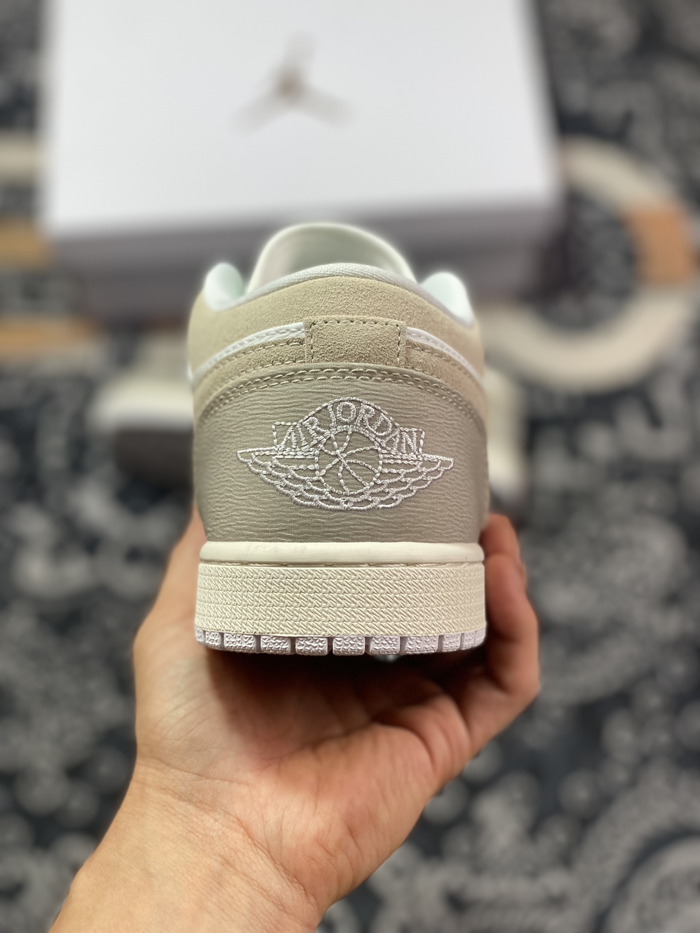 Air Jordan 1 Low American Grey DM5682-110