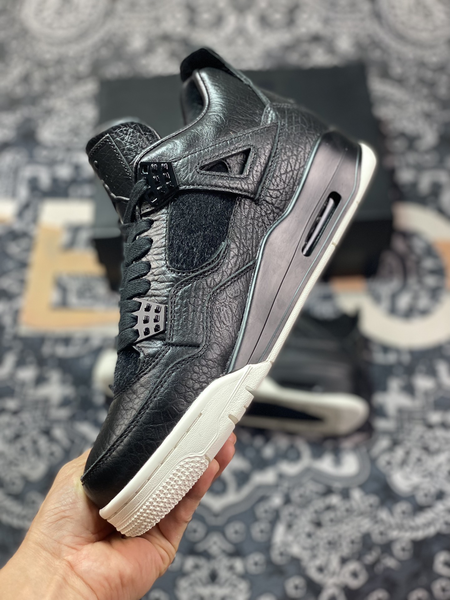 Air Jordan 4 ”Pony Hair Black” AJ4 Joe 4 black and white peak culture basketball shoes 819139-010