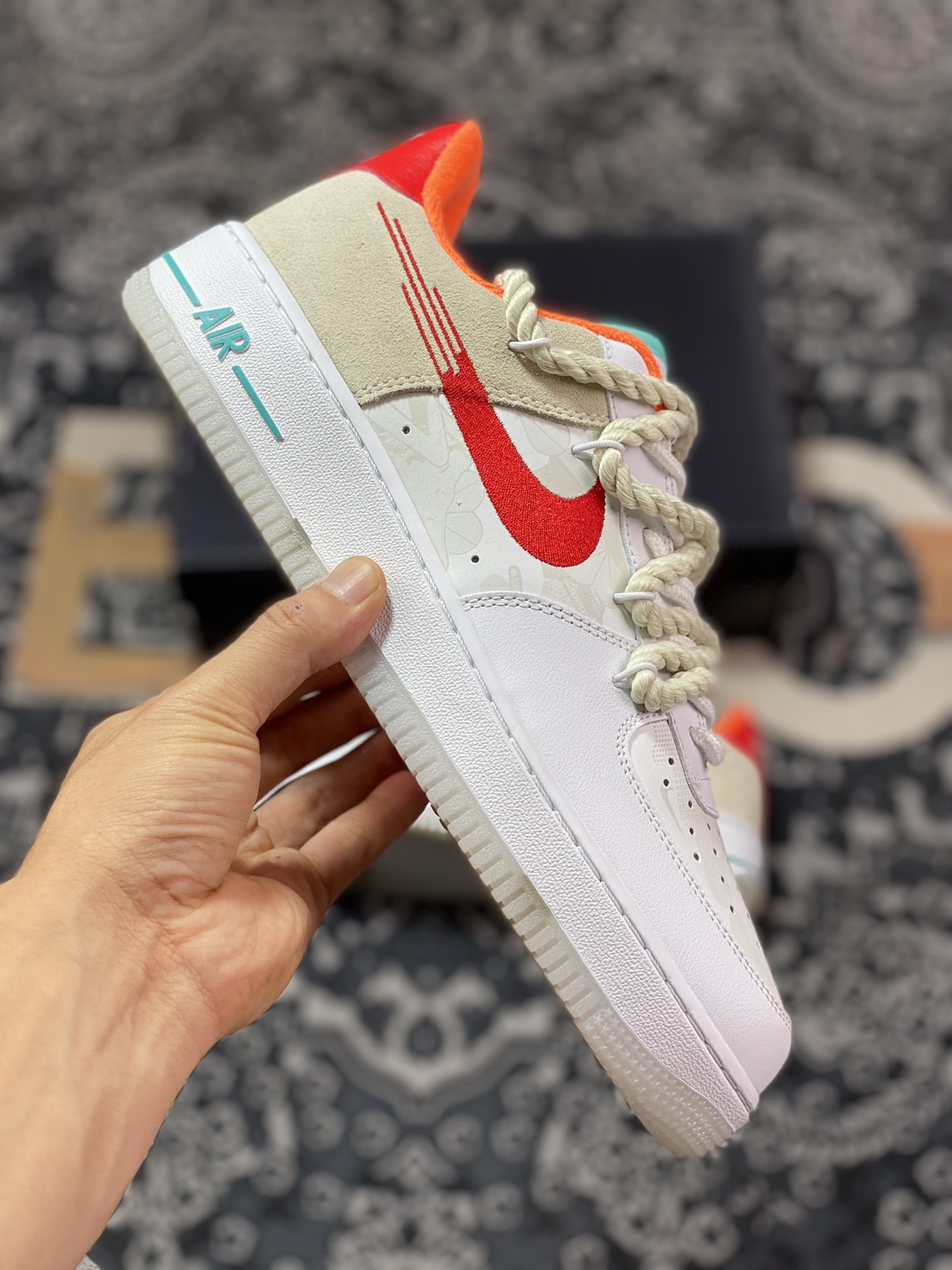 Air Force 1 '07 Low embroidered red hook FD4205-161