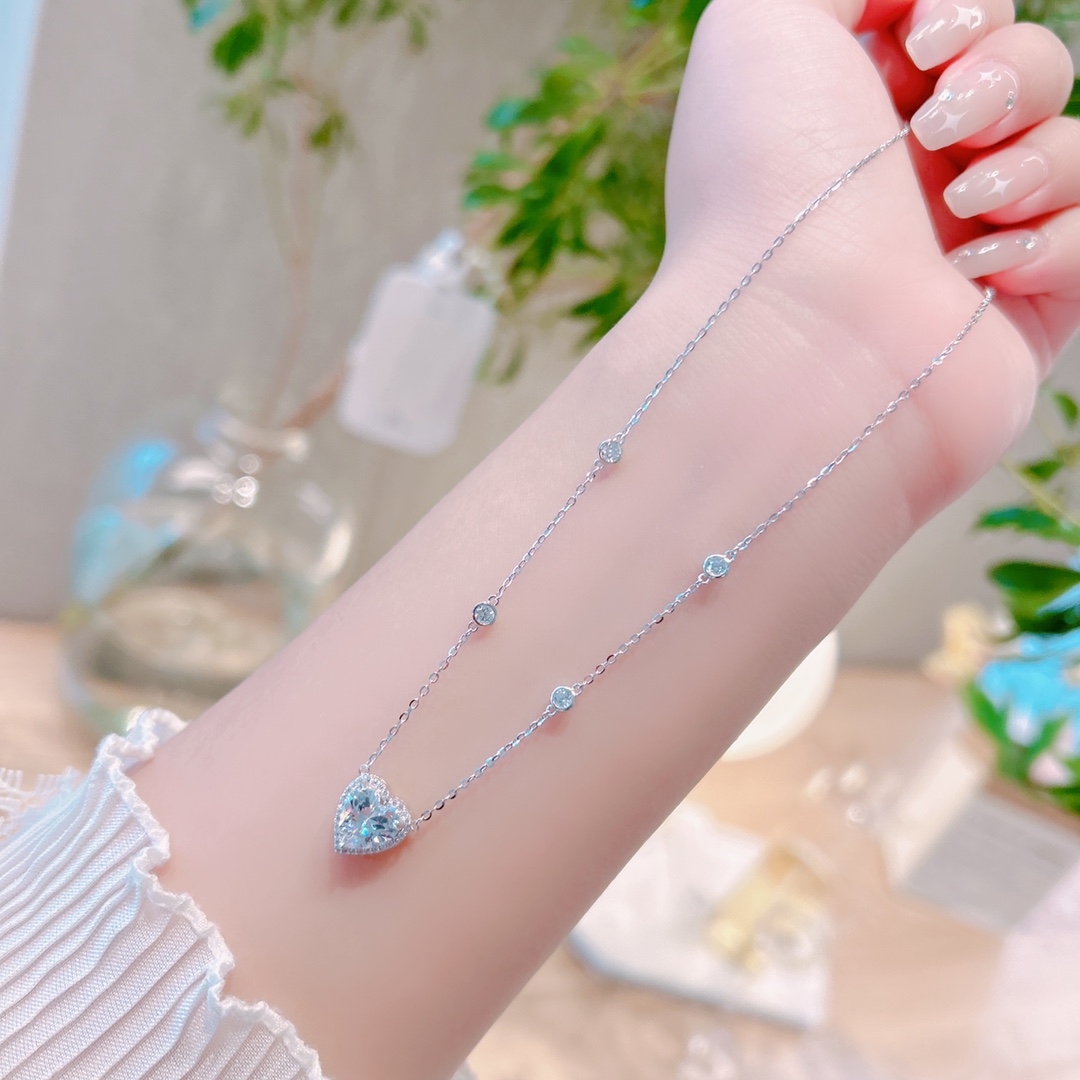 優しいアレルギー対応シルバーネックレスシルバー 旅行