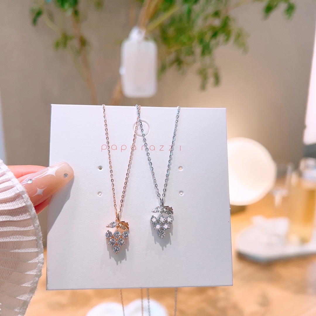 Low Allergy Silver Necklace Sweet & Cool Wedding Favor Silver