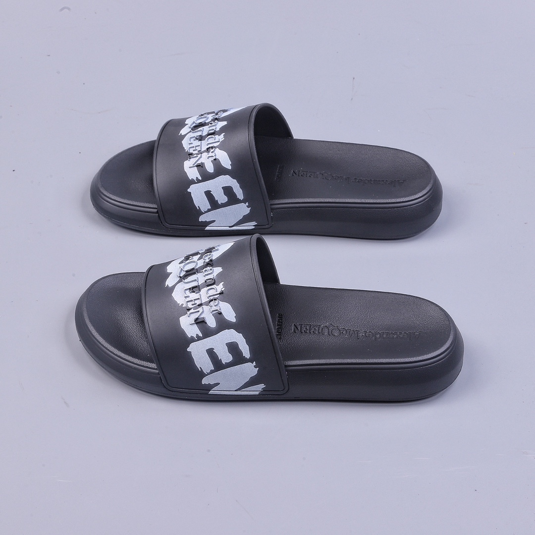 Alexander McQueen Slip-On Flat Low Fashion Slides