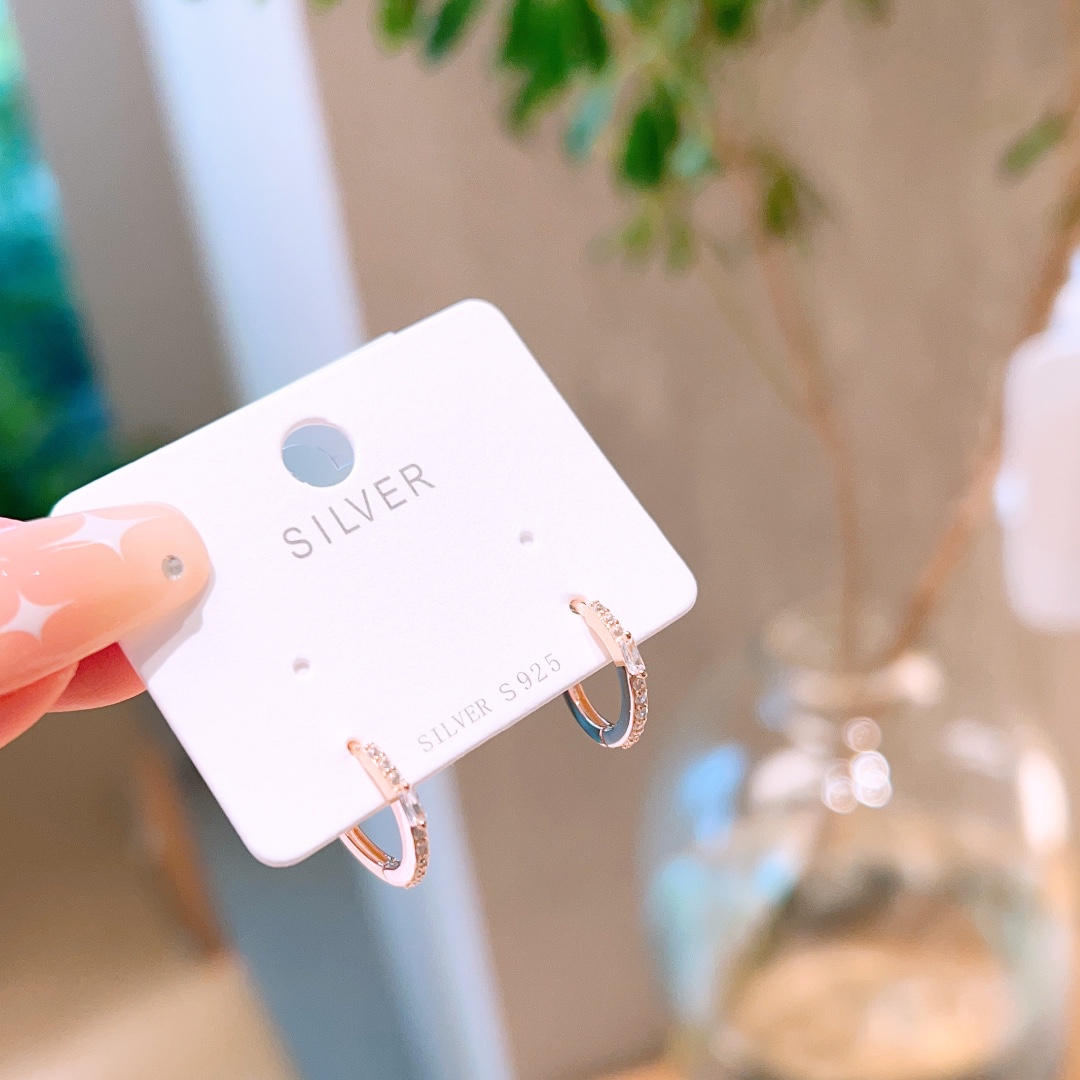 Nickel Free Silver Ear Cuffs Lively Graduation Silver