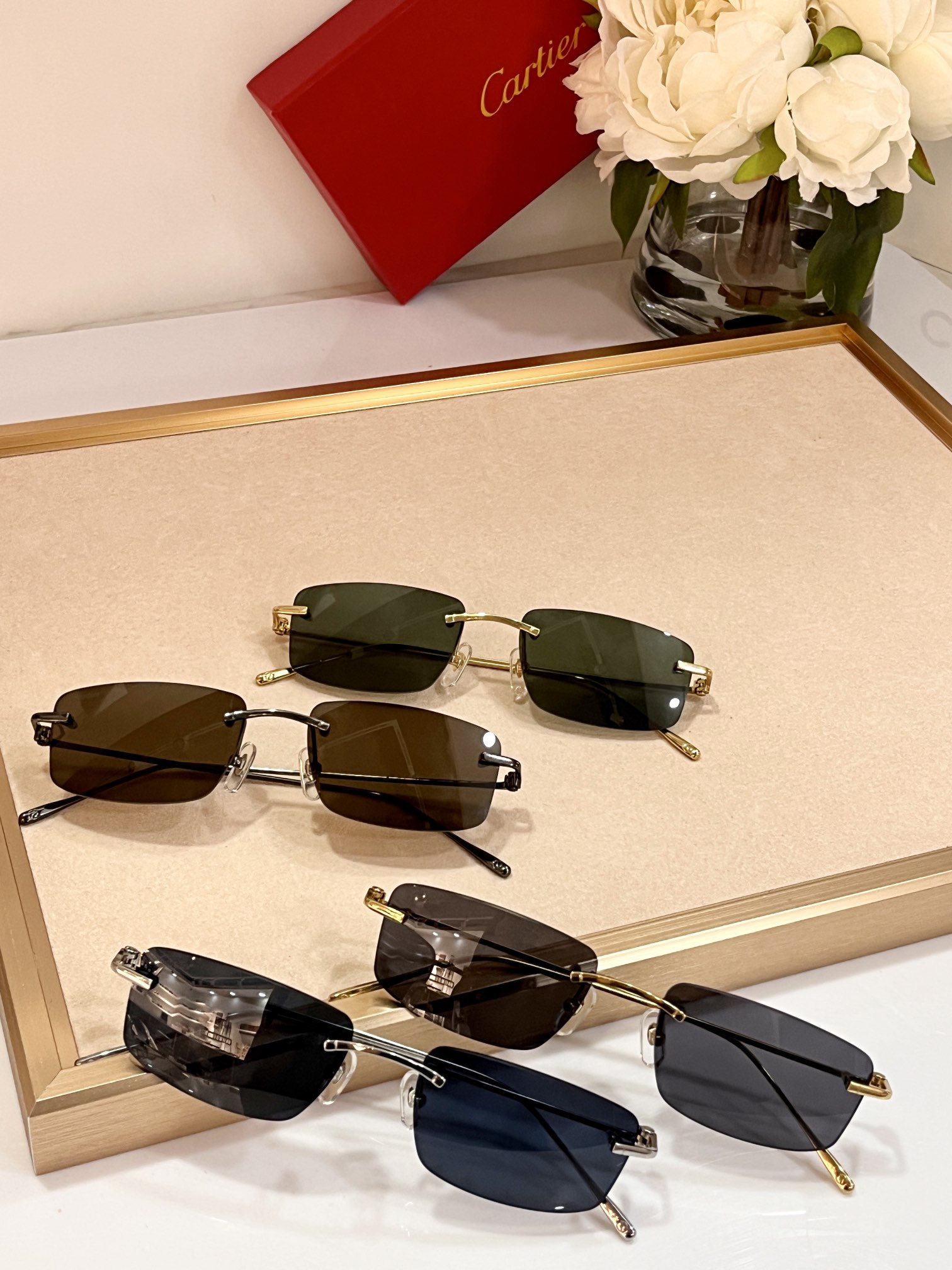 Cartier卡地亚新款男士商务太阳眼镜