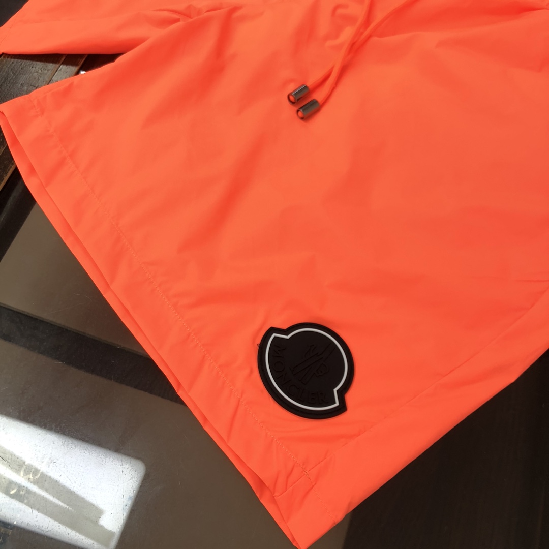 Moncler Men's Swim Trunks - Comfortable, Breathable, & Stylish 7 i1692103514 4666 4