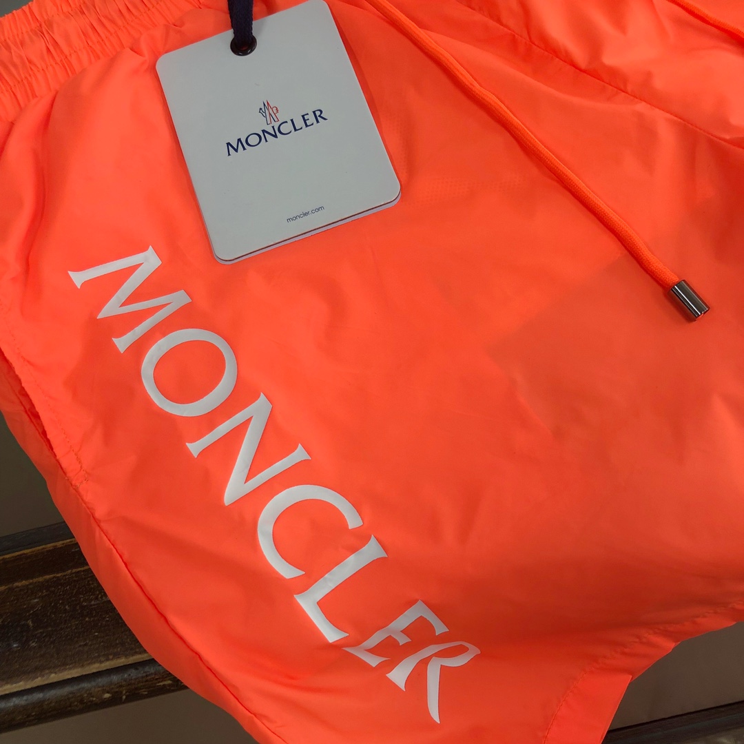 Moncler Men's Swim Trunks - Comfortable, Breathable, & Stylish 4 i1692103535 9540 0
