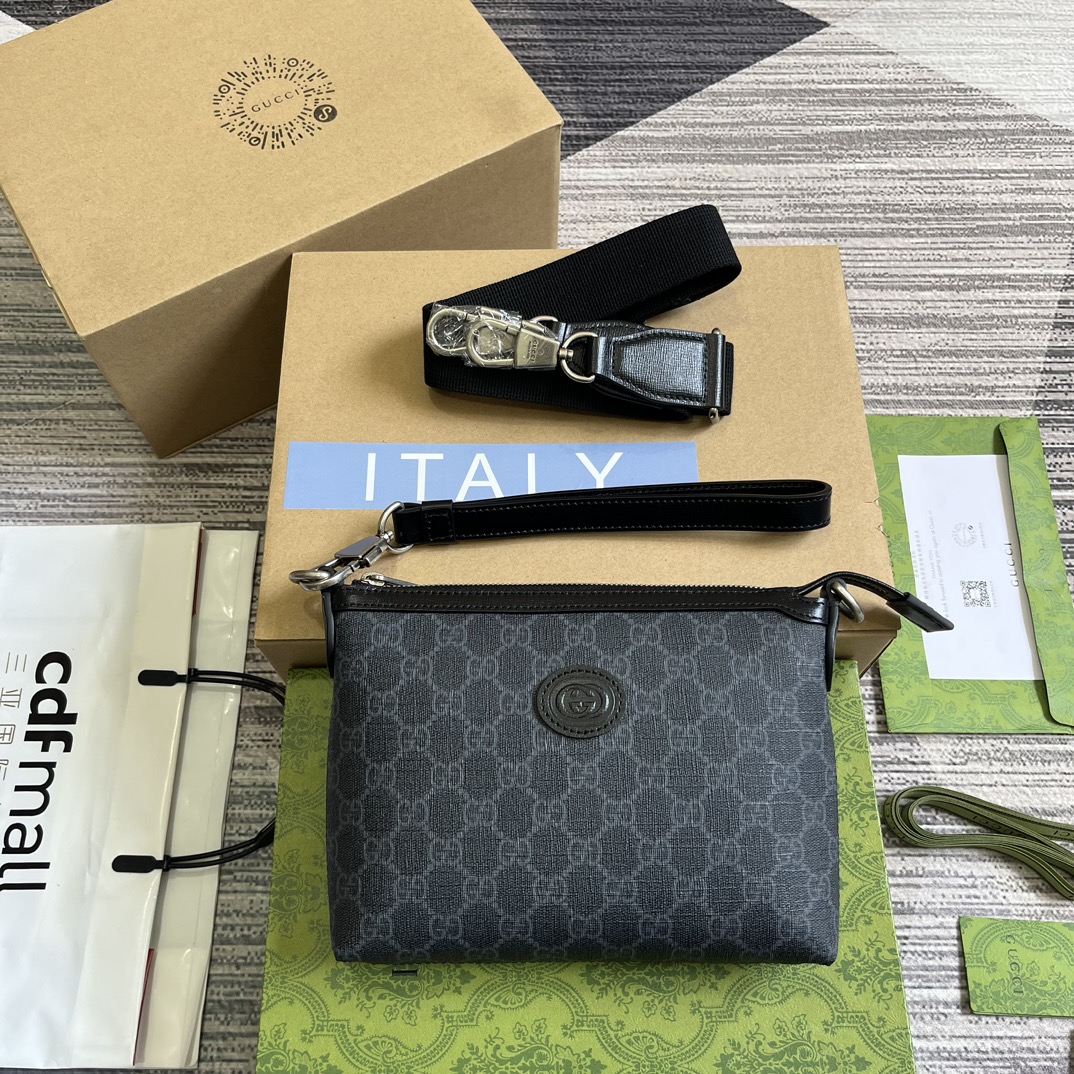 GUCCI 互扣式双G 邮差包 GG Supreme帆布 黑色