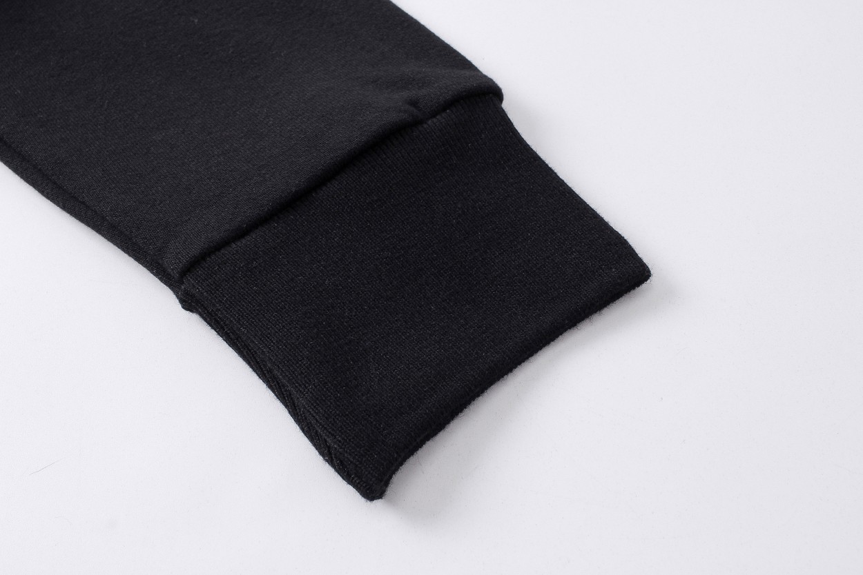 Thom Browne Couple Sweatshirt Round Neck Four Bar Knitted Pullover 10 a1692121507225 2588