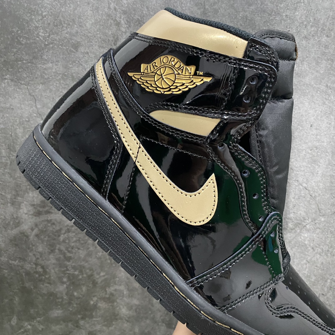 420 【外贸纯原】Air Jordan 1 “Black/Metallic Gold” 漆皮黑金 555088-032