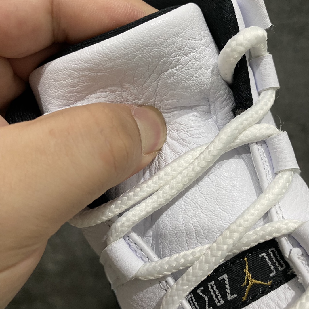 图片[6]-【莞产裁片】 Air Jordan AJ11 \”DMP\”金砖 CT8012-170n原厂新纸板刀磨！原厂材料和碳版！市面唯一正确热切烫金工艺（后跟23和飞人），区别市面先行错版工艺版本，有原鞋的老铁可以自行对比💪🏻nn原楦原档案数据开模打造原厂中底拉帮钢印 原厂漆皮 防冻不开裂头层皮料 原装鞋撑 水晶大底正确色度色泽原楦原数据刺绣 原厂车缝走线及对位 毫厘不差飞人logo采用原数据电脑刺绣 原装正品碳纤维真实碳板 增强抗扭 原内标 原盒标 正确官方原盒 原厂防氧化水晶外底 原厂配套厂全掌solo气垫 Size：40.5 41 42 42.5 43 44 44.5 45 45.5 46 47.5 48.5 49.5（女鞋后续出货）-莆田鞋批发中心