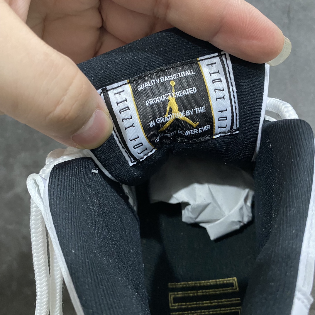 图片[7]-【莞产裁片】 Air Jordan AJ11 \”DMP\”金砖 CT8012-170n原厂新纸板刀磨！原厂材料和碳版！市面唯一正确热切烫金工艺（后跟23和飞人），区别市面先行错版工艺版本，有原鞋的老铁可以自行对比💪🏻nn原楦原档案数据开模打造原厂中底拉帮钢印 原厂漆皮 防冻不开裂头层皮料 原装鞋撑 水晶大底正确色度色泽原楦原数据刺绣 原厂车缝走线及对位 毫厘不差飞人logo采用原数据电脑刺绣 原装正品碳纤维真实碳板 增强抗扭 原内标 原盒标 正确官方原盒 原厂防氧化水晶外底 原厂配套厂全掌solo气垫 Size：40.5 41 42 42.5 43 44 44.5 45 45.5 46 47.5 48.5 49.5（女鞋后续出货）-莆田鞋批发中心