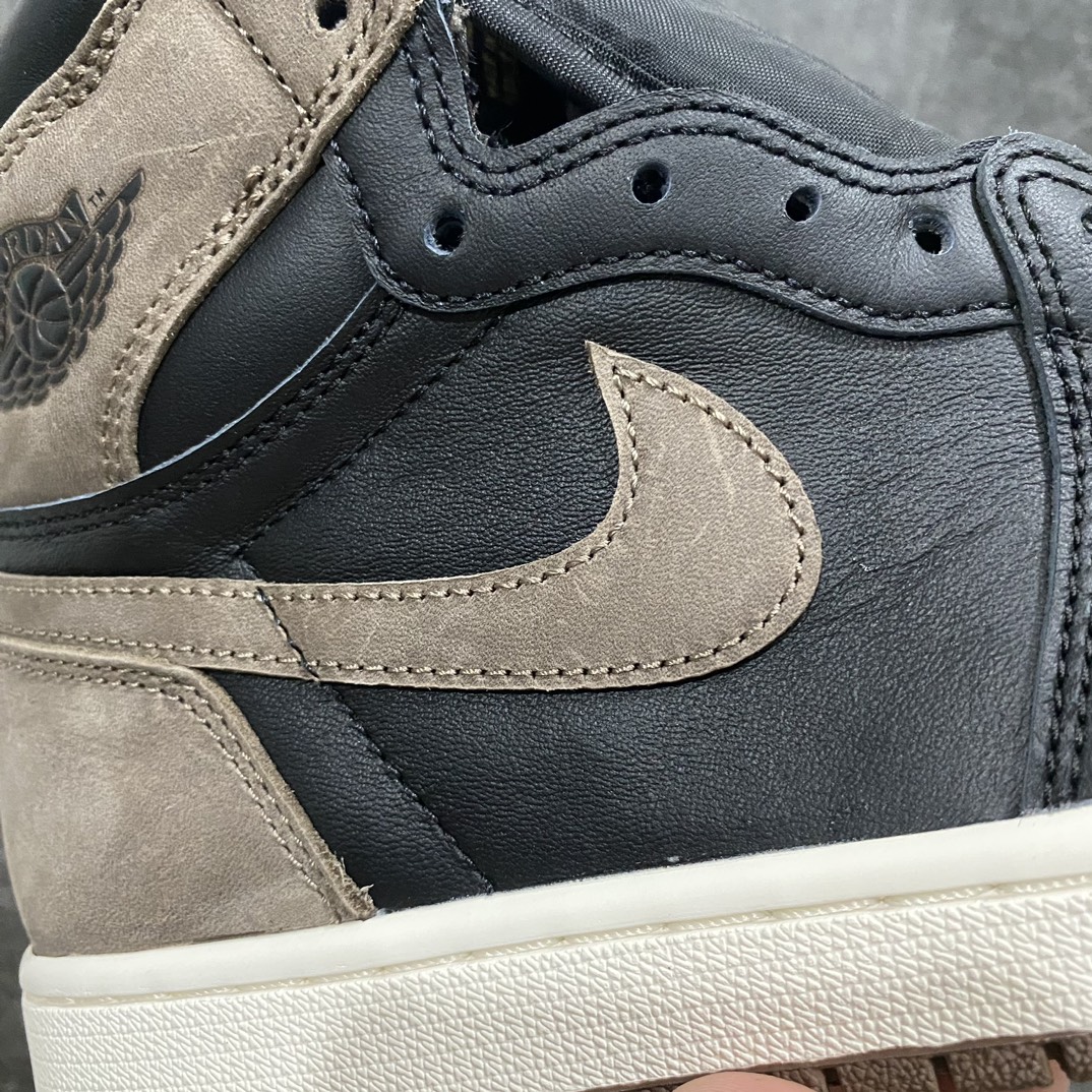 图片[3]-【私人订单】市场最强 欢迎对比🆚nAir Jordan 1 AJ1 Retro \” Palomino \”棕黑摩卡脚趾 DZ5485-020nn市场第一梯队天花板品质行业巅峰作品 私人订单非市场流通版本n全鞋电脑针车 精确间距匹配标配原厂皮料飞翼3D高频深度立体 全方位比对原鞋n皮料全程玻璃冲刀 冲裁 清洁度完美工艺方面漏斗收腰 底线拉帮 LOGO立体小到针眼排布 载片对称 冲孔效果 鞋标规范 鞋垫背胶等等全部同步原鞋规格 随意对比‼️ 尺码 40 40.5 41 42 42.5 43 44 44.5 45 46 47.5-莆田鞋批发中心