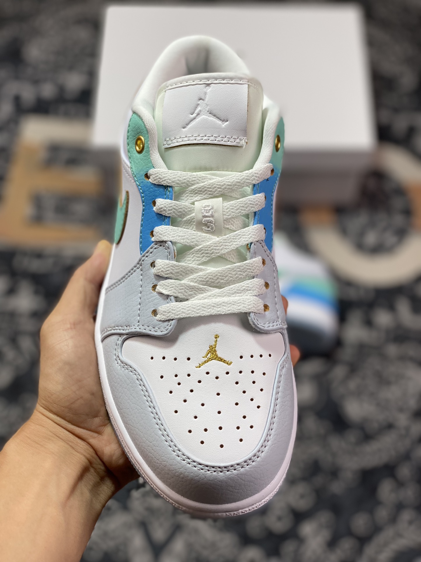 200 Air Jordan 1 Low 白绿蓝 FN8899-131