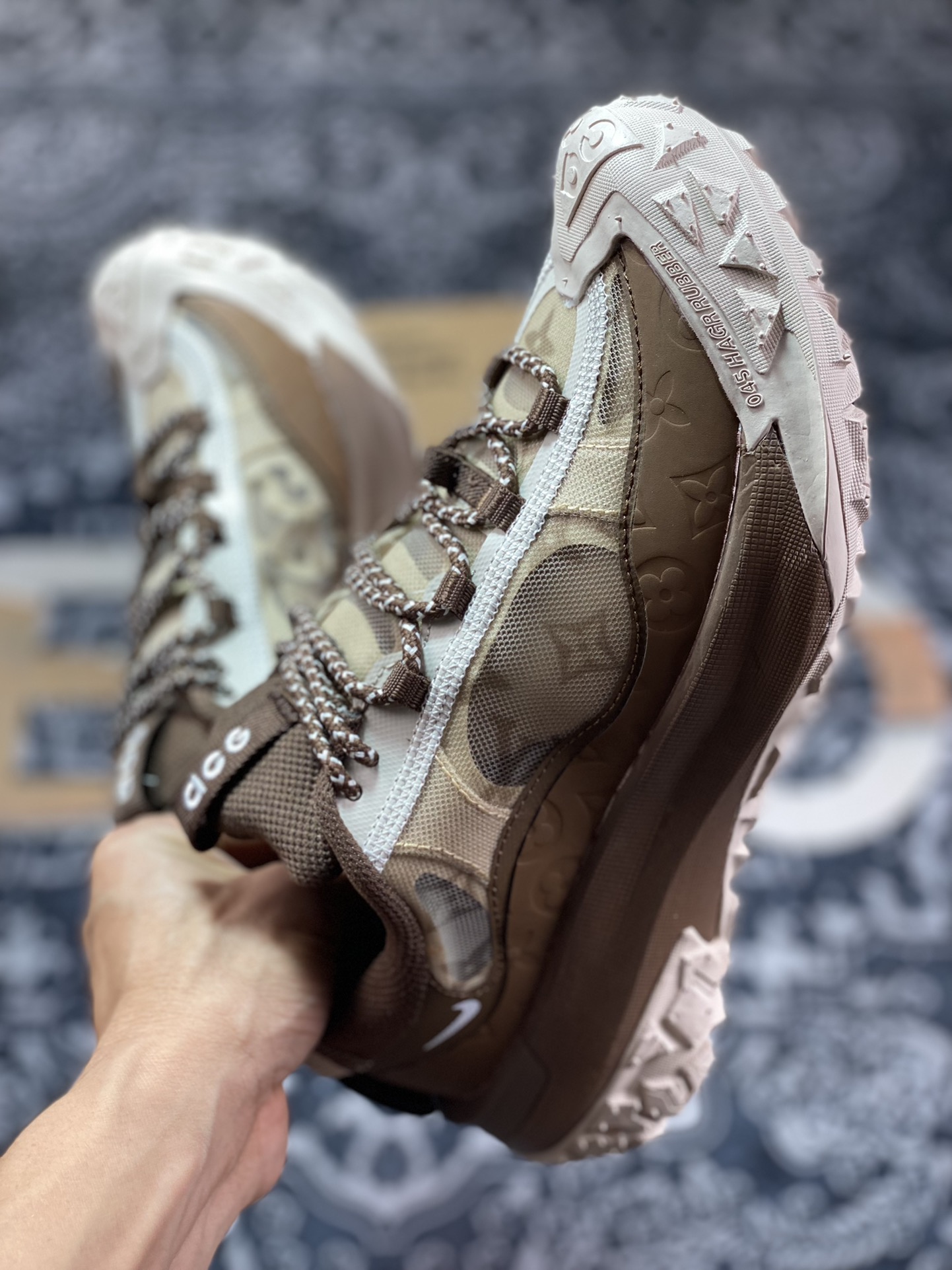 240  NIKE ACG Mountain Fly 2 Low”Brown/Sand/LV“ACG山脉2代系列低帮运动鞋“网布深棕沙白LV老花”DV7910-003