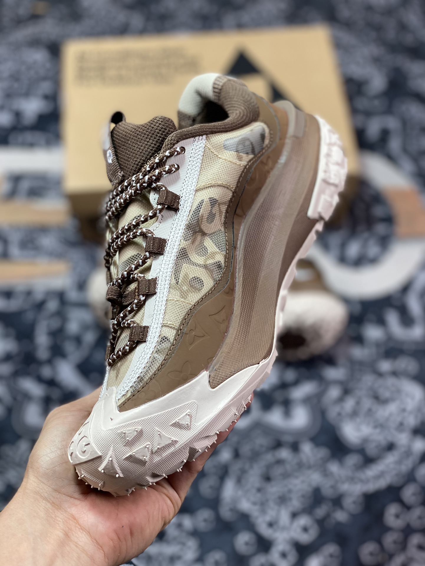 240  NIKE ACG Mountain Fly 2 Low”Brown/Sand/LV“ACG山脉2代系列低帮运动鞋“网布深棕沙白LV老花”DV7910-003