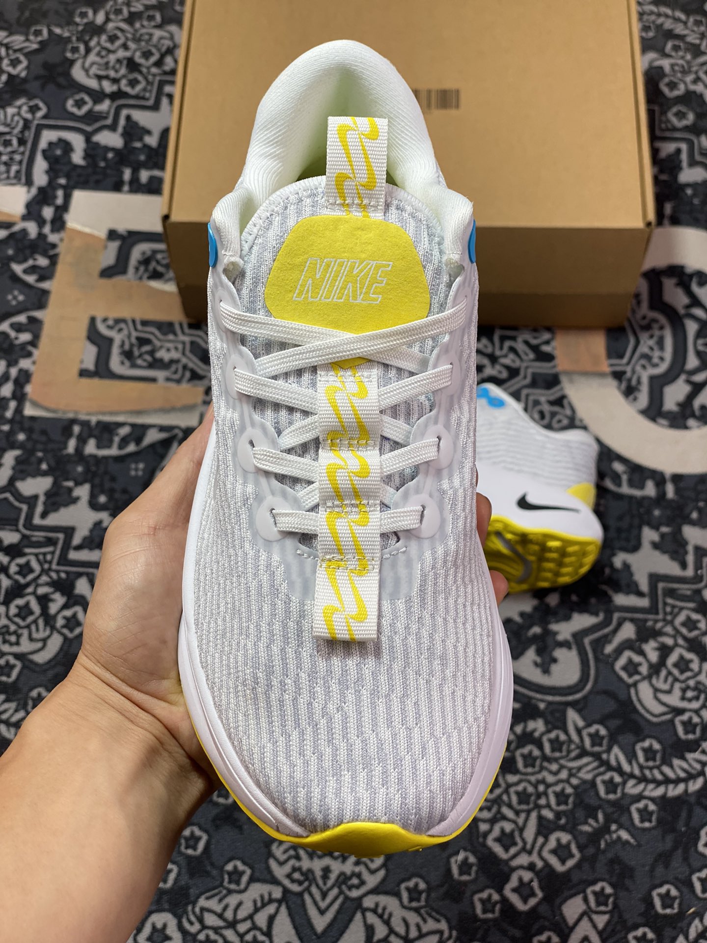 NK Motiva series running shoes white and yellow Cushlon30 foam wear-resistant and shock-absorbing running shoes DV1238-100