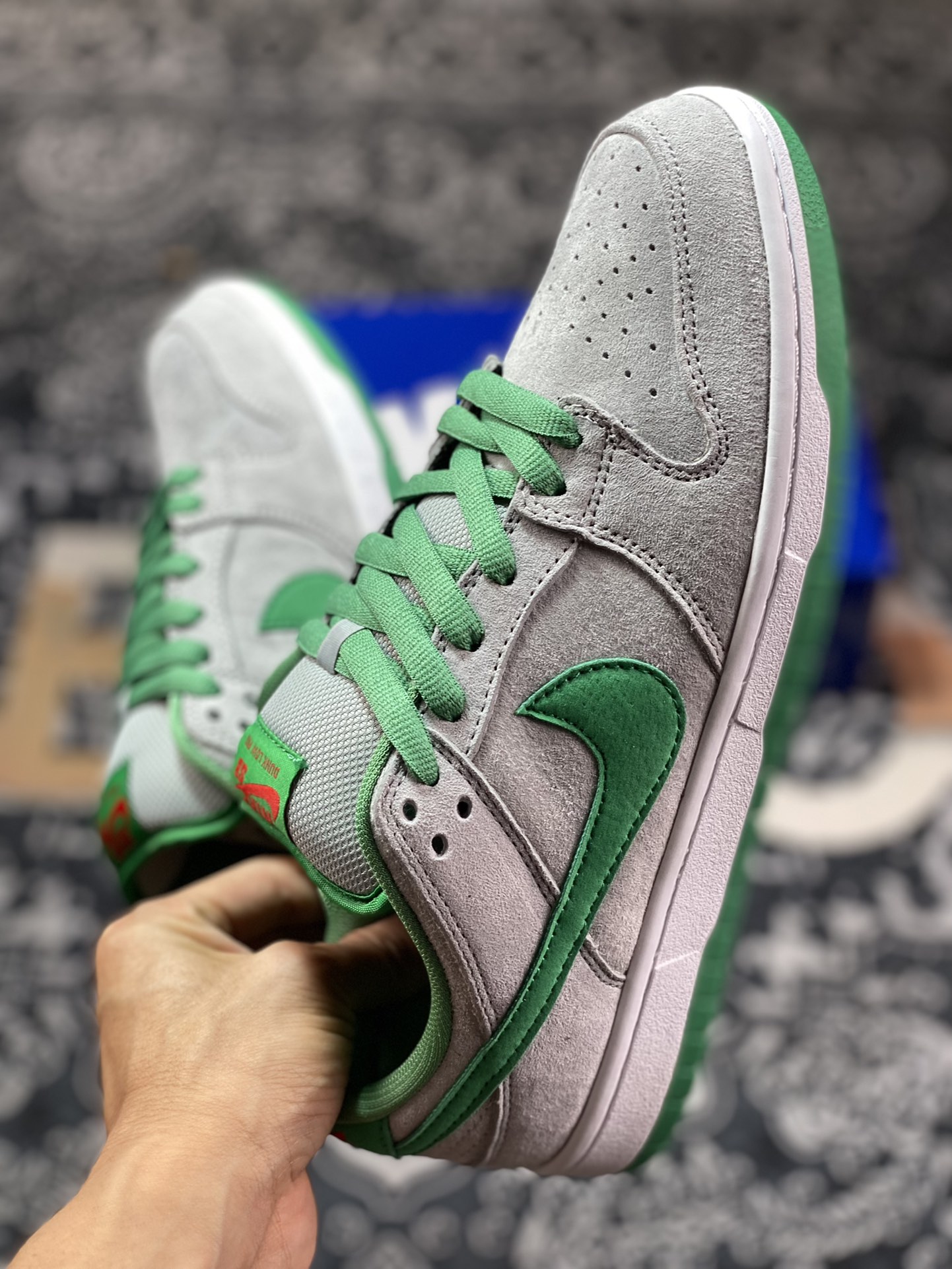 NK Dunk Low Medusa Grey Green 313170-030